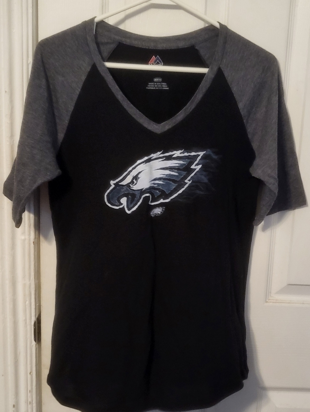Majestic Black & Gray Philadelphia Eagles V-Neck Raglan Tee